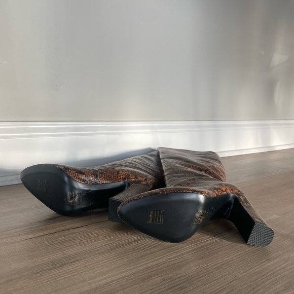 LPA Boots (revolve) US8 - Picture 3 of 4